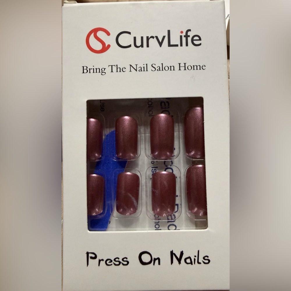 CurvLife Press On Nails - Sexy Plum Short Square Acrylic
